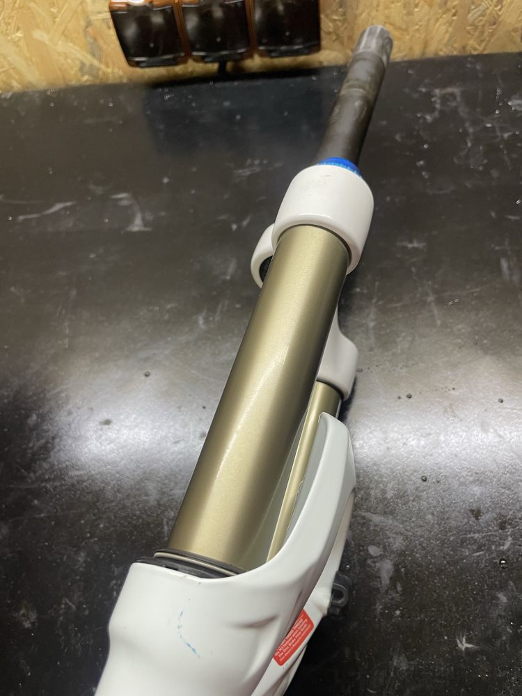 Amortyzator Fox 32 f series rlc 130mm