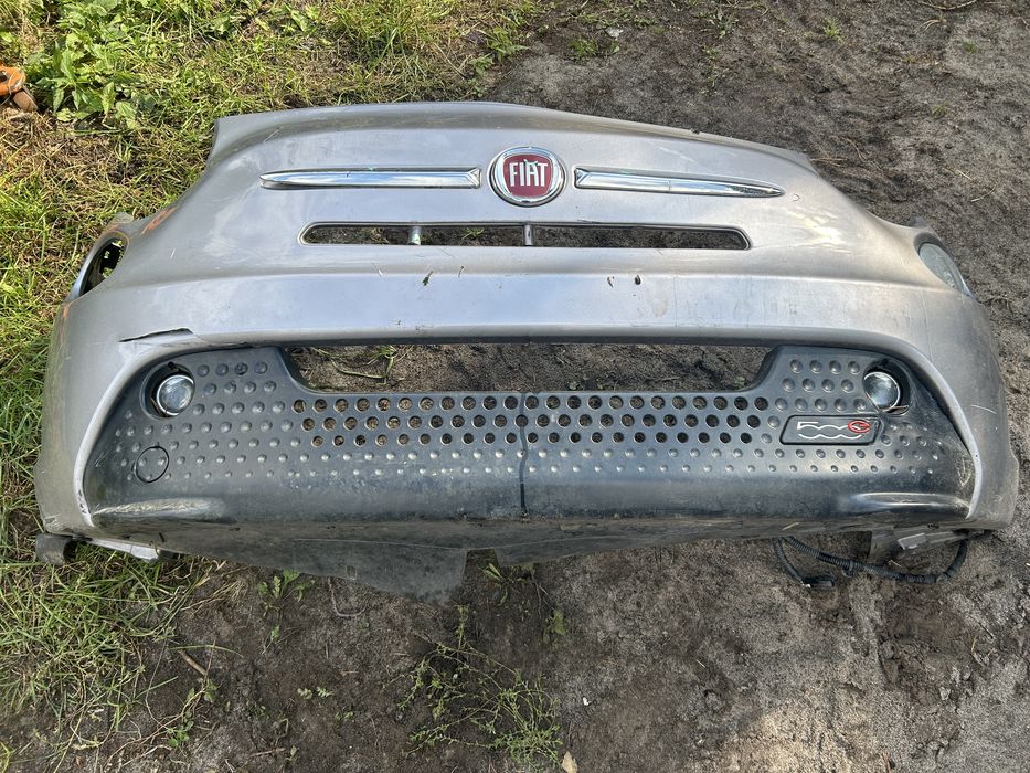 Fiat 500e 13-19r przedni zderzak przód grill halogen