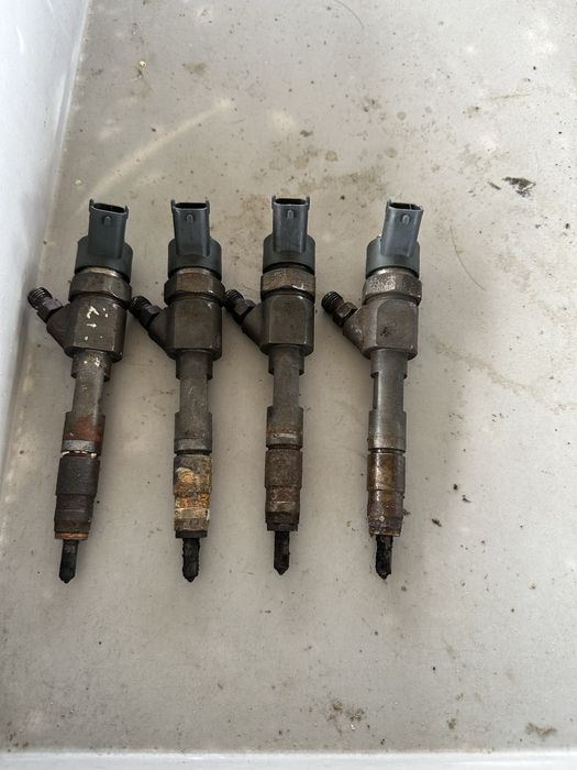 Форсунки Рено Трафік 2 1.9dci 8200238528