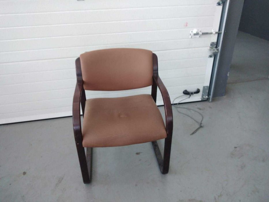 OPORTUNIDADE: mobiliários de escritório em bom estado