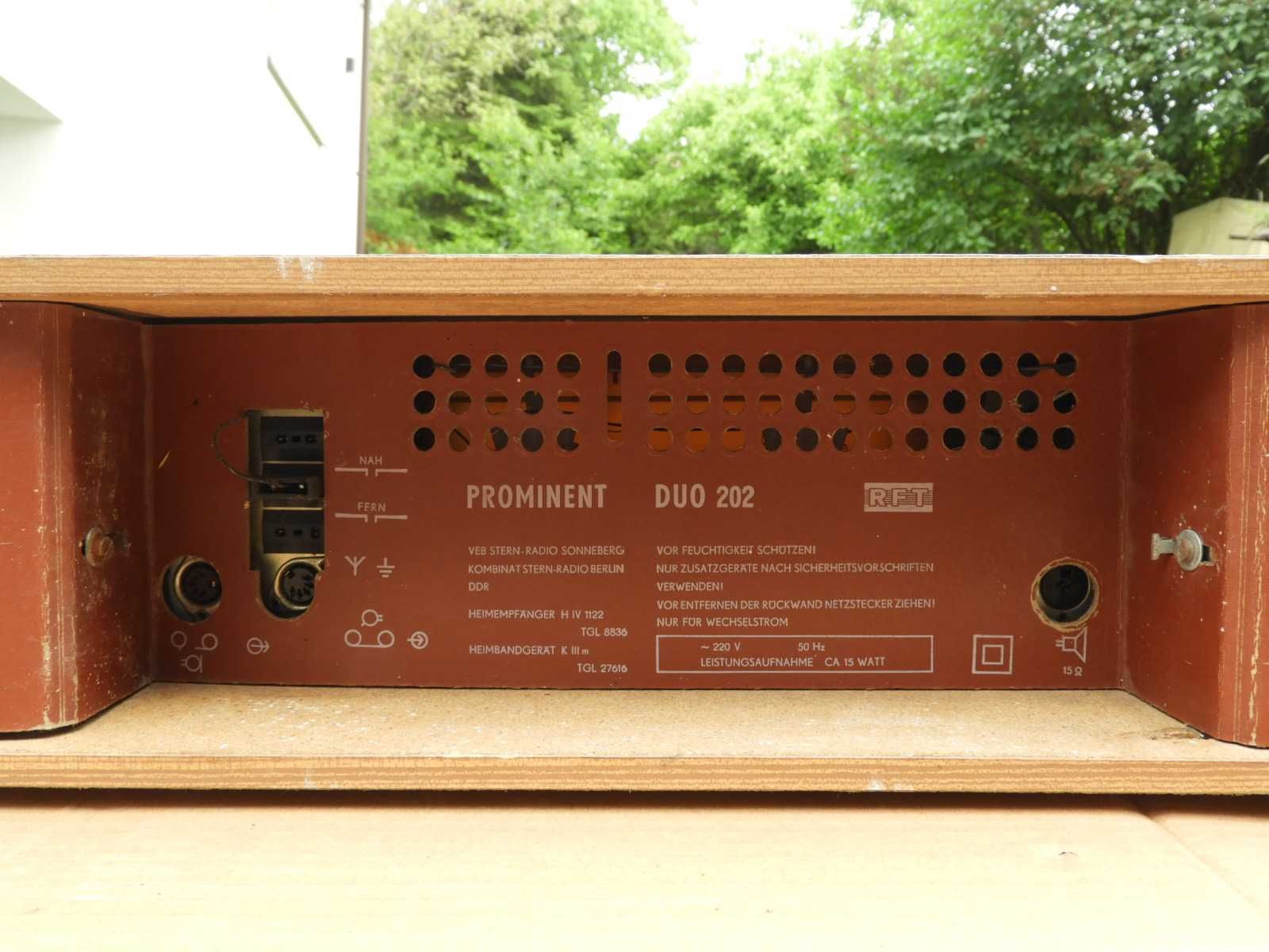 Radio z magnetofonem RFT prominent duo 202 niesprawny