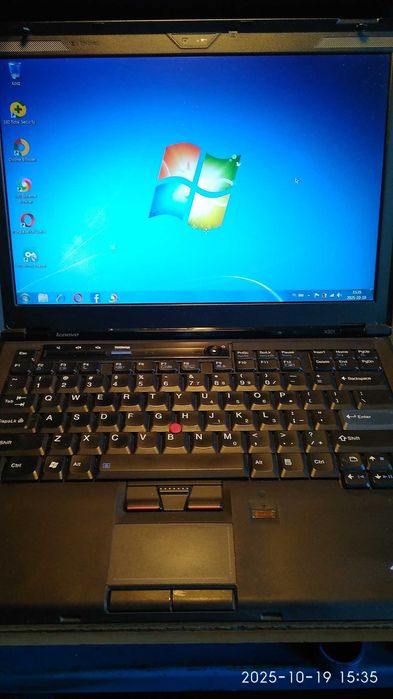 Laptop 13,3" Lenovo X301 C2D U9600 1,6 GHz 128GB SSD 8GB RAM