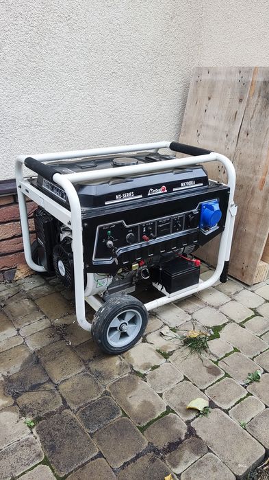 Бензиновий генератор Matari MX7000EA 5.5 кВт