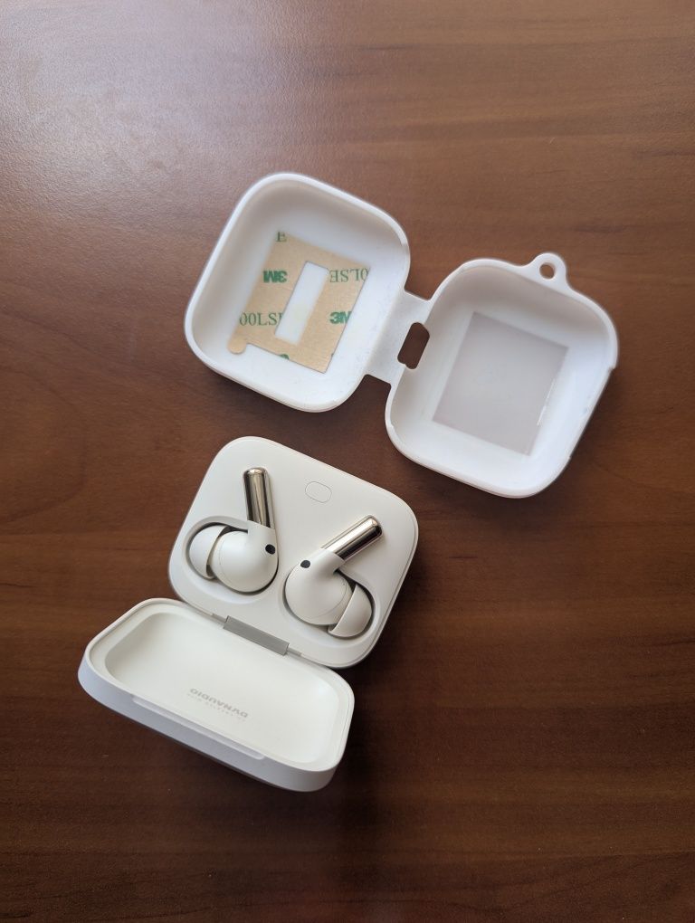 OnePlus Buds Pro 2R Misty White