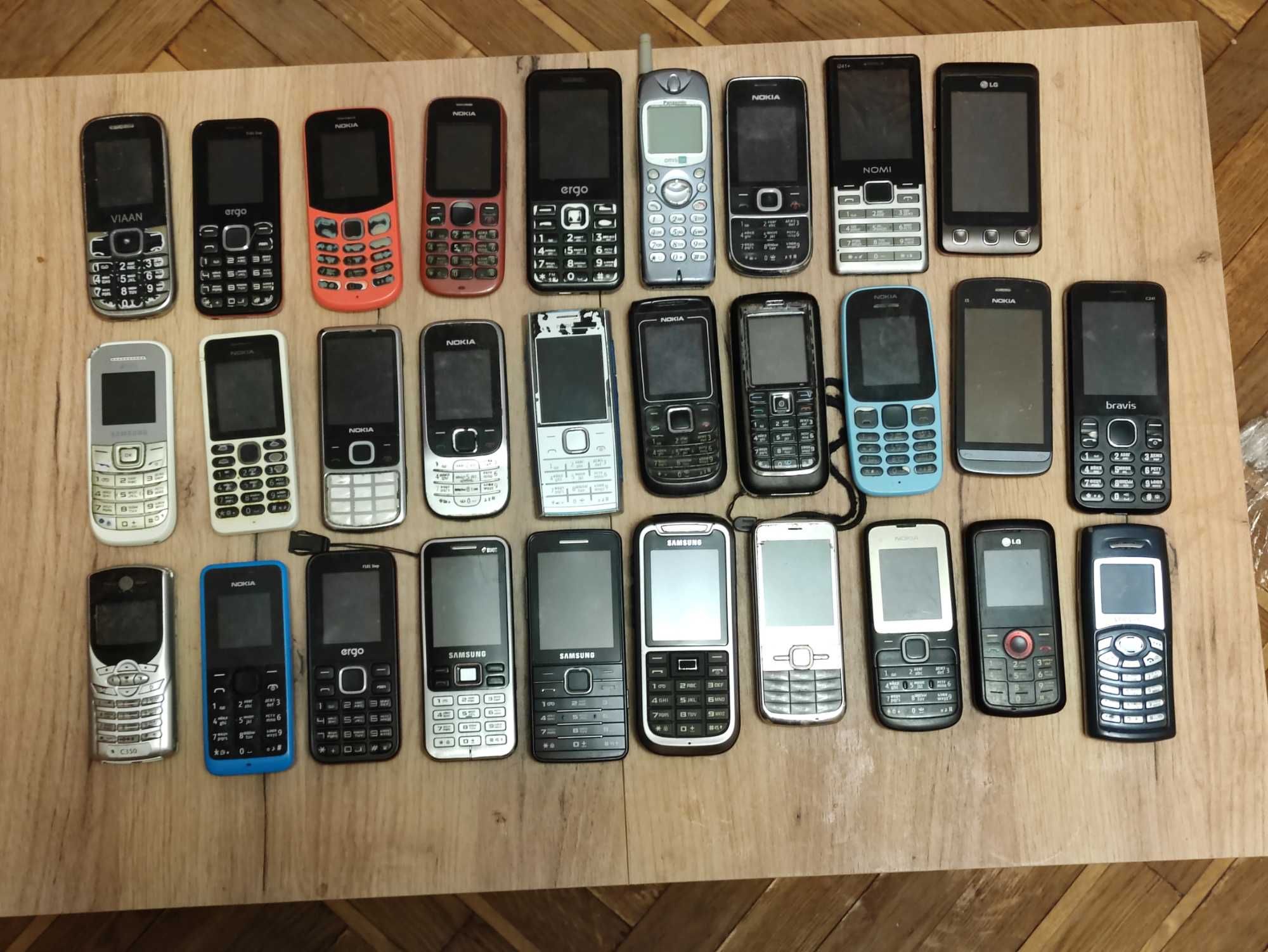 Робочі телефони Nokia та інші раритетні моделі