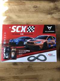 Tor wyścigowy SCX team Cupra dzień dziecka