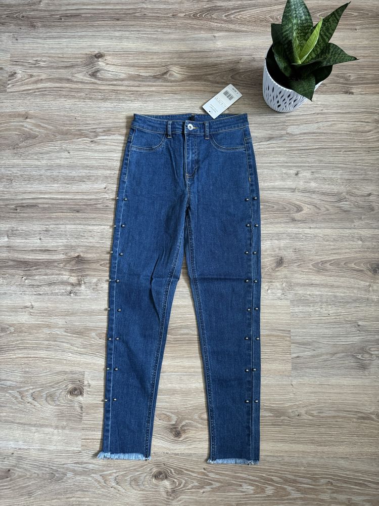 Cena z metki 185zł. Calzedonia xs/34 bawełniane spodnie skinny jeans.