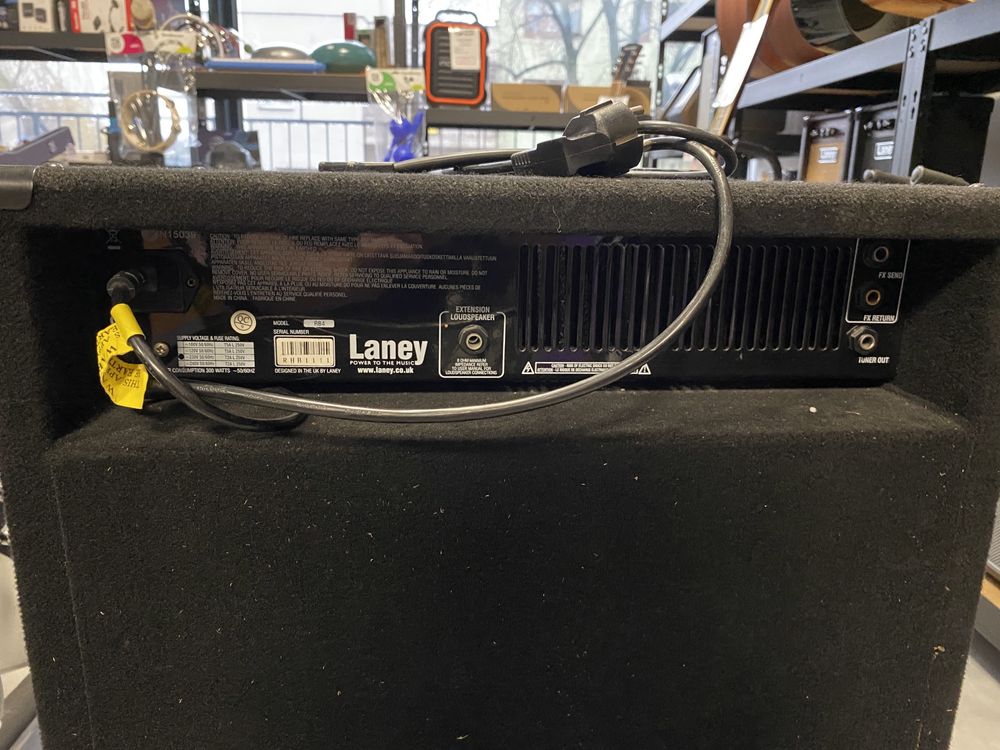 Laney RB4 Wzmacniacz Basowy 160W