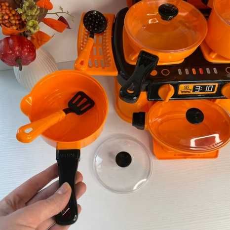 Іграшкова кухня, посуд для дітяй