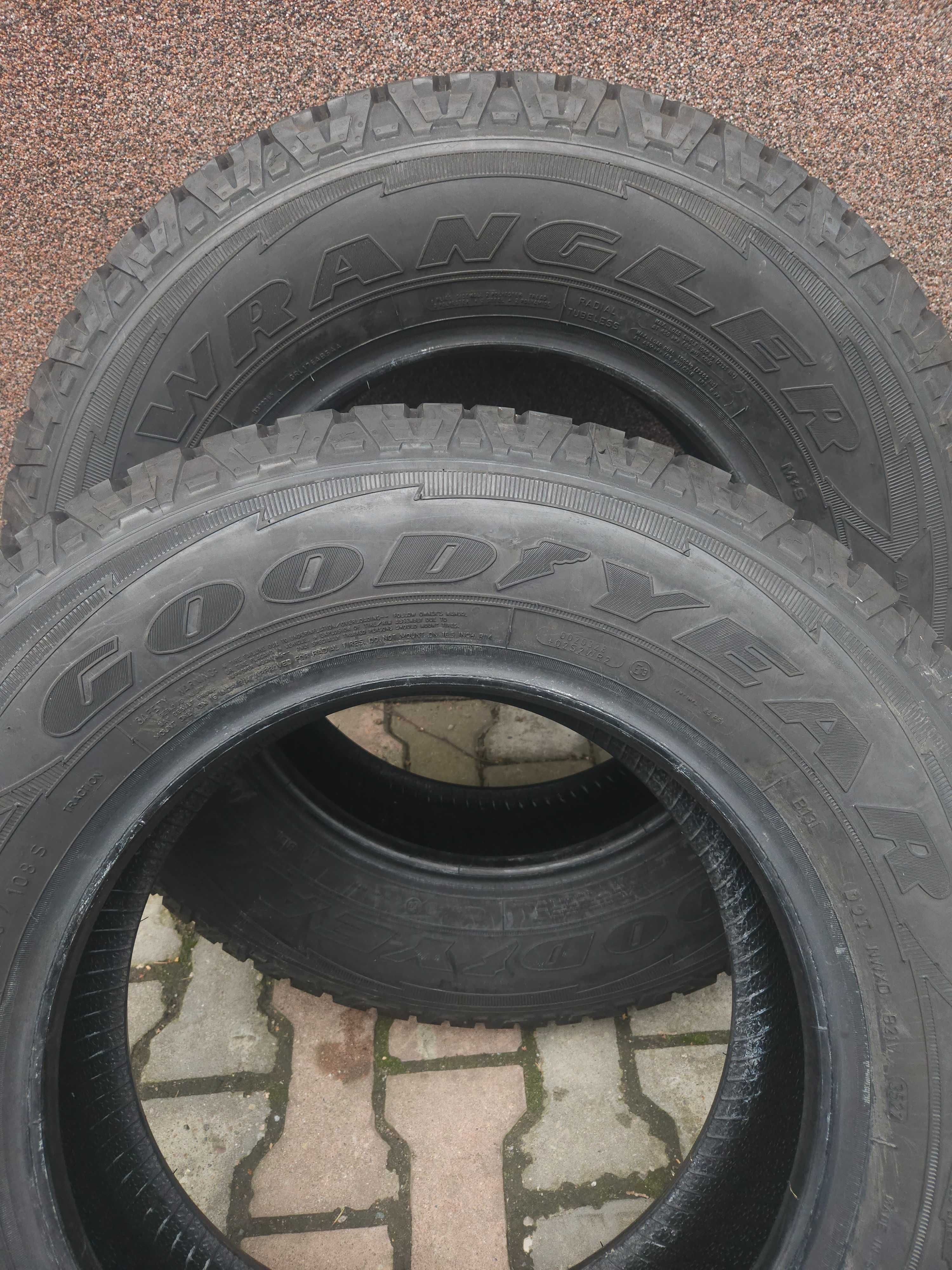 205/R16C goodyear wrangler