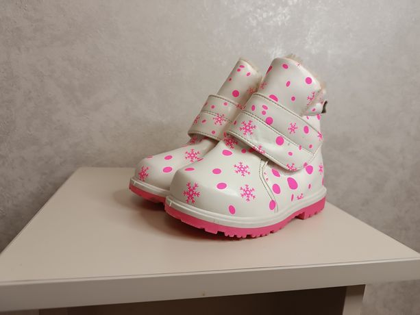 Новые зимние ботинки сапожки черевики на меху на дитину