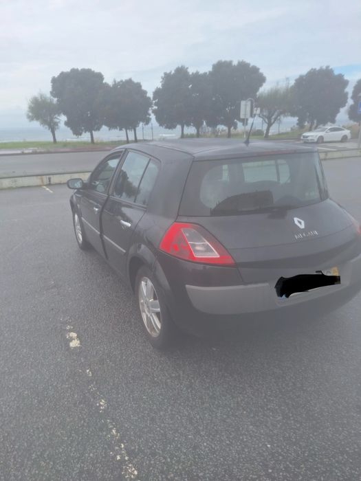 Vendo ou troco por mota Renault Megane 2004