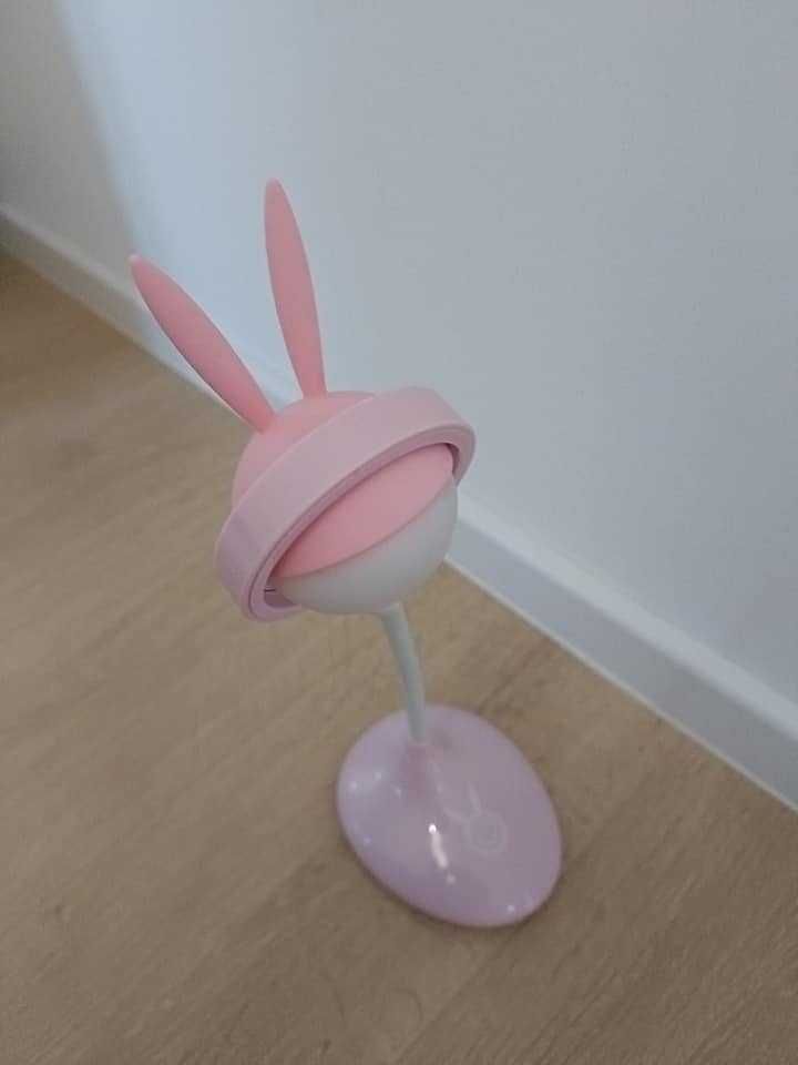 Lampka do pokoju dziecięcego