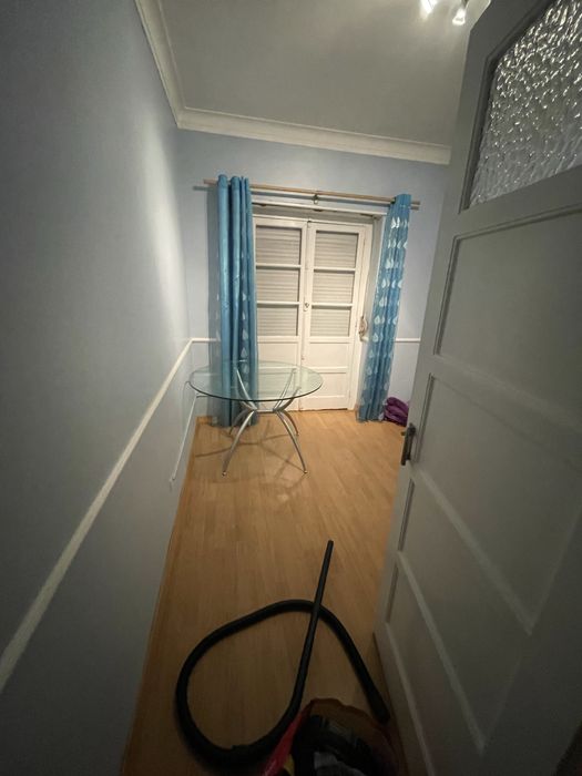 Quarto para arrendar, amadora