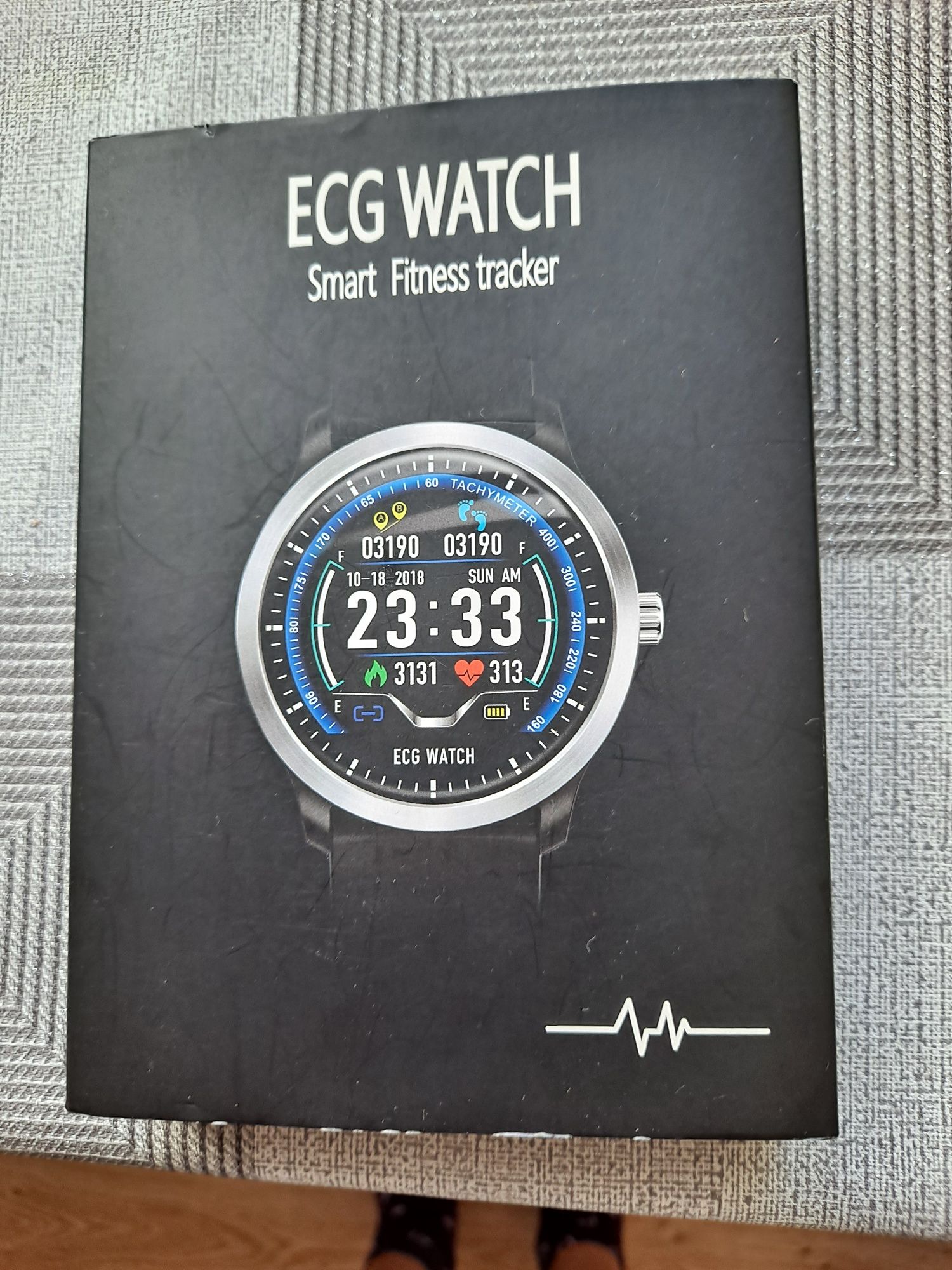 ECG watch Smart fitness tracker