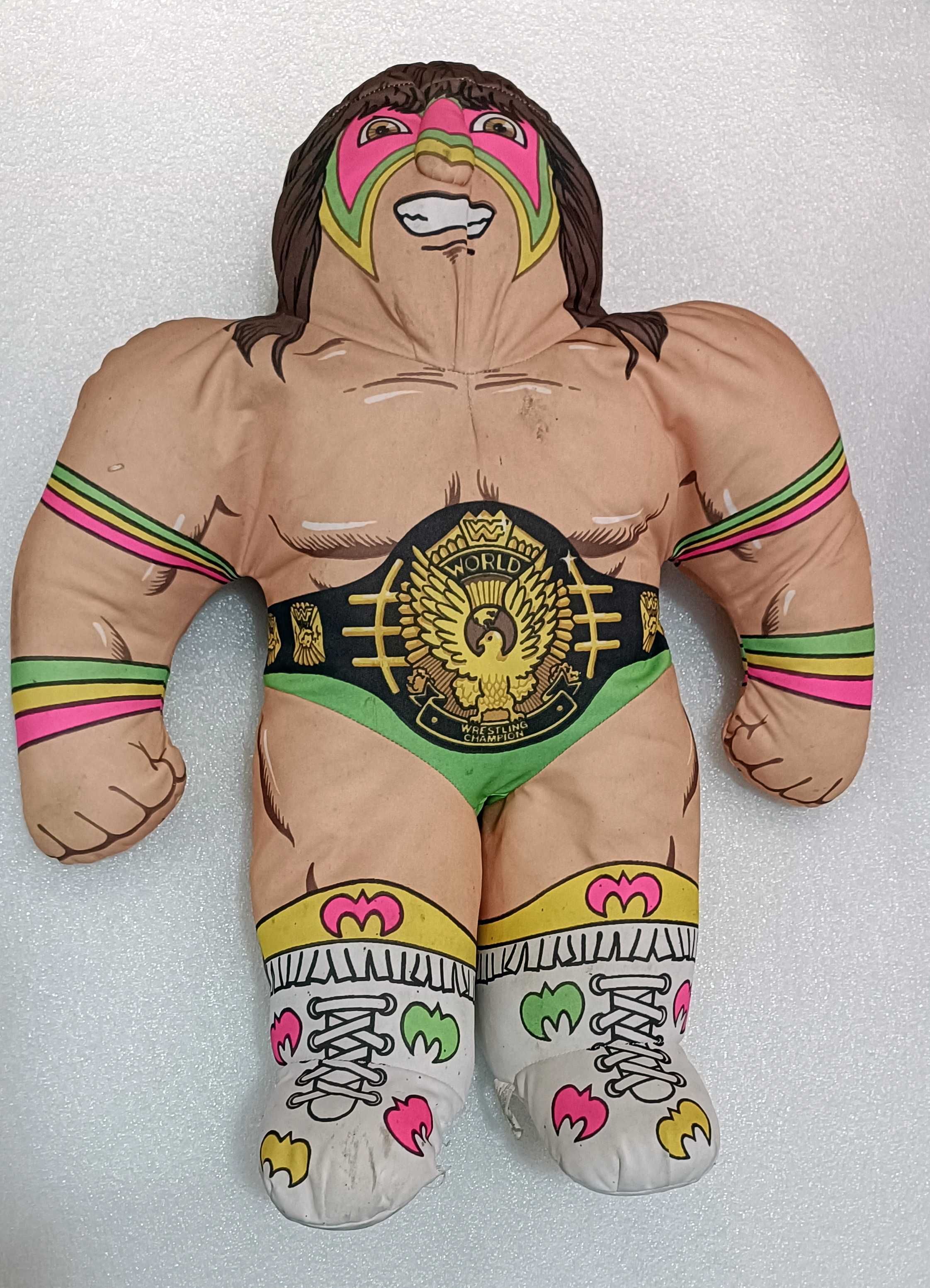 boneco Tonka Ultimate Warrior