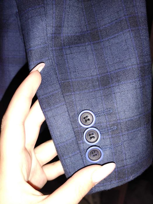 Піджак новий на підлітка синій у клітинку