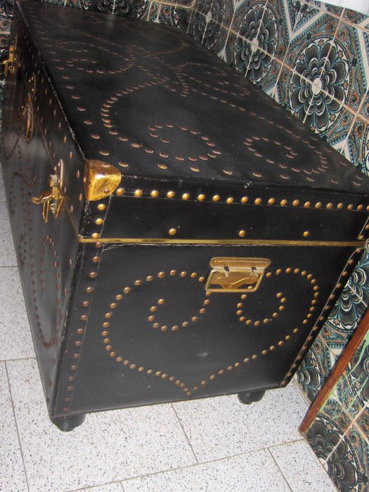 Antiguidades - Móveis, loiças e objetos decoração - Lote ou por peça