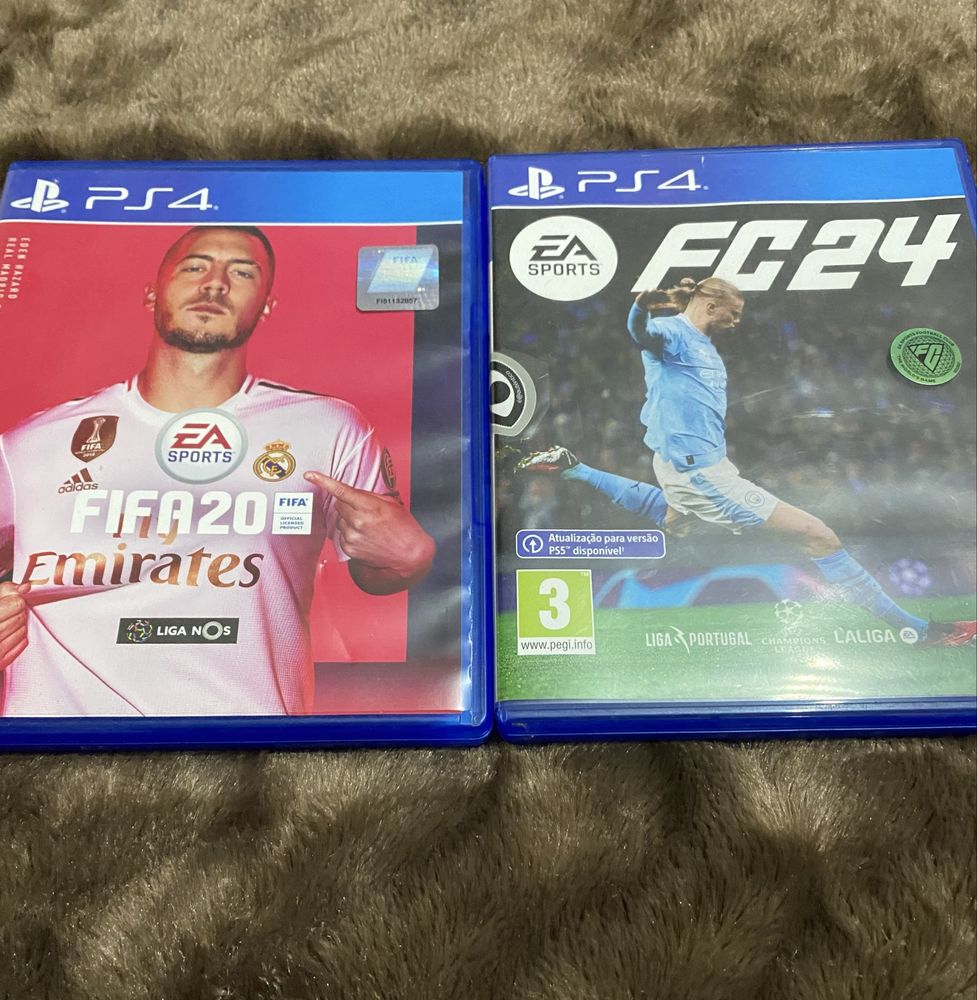 Ps4 com mais 2 monitores,comando e jogos