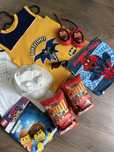 -80% Batman koszulka biala zolta Lego Marvel 122/128 rekawki okulary