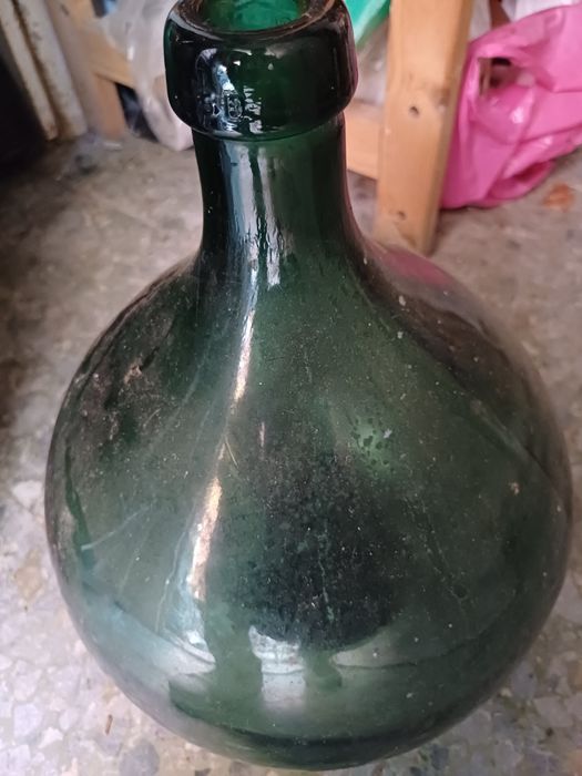 Garrafao de vidro antigo