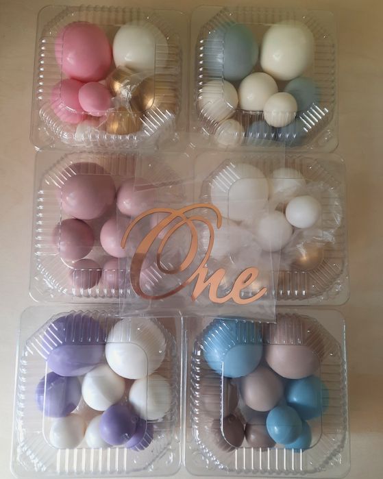 Шоколадні сфери,кулі,прикраси на торт.Фігурки з шоколаду.Метелики