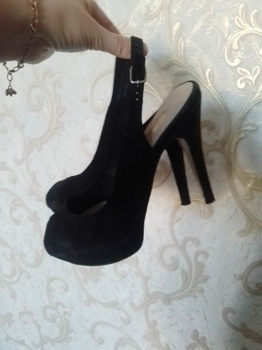 Туфли босоножки ,замш черные  люкс Италия