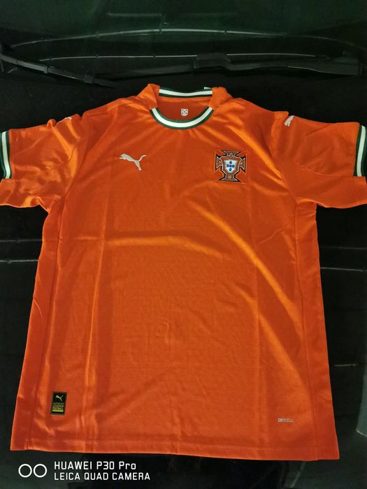Camisola Seleção Portugal XXL
2014
Sem número na camisola
Tamanh