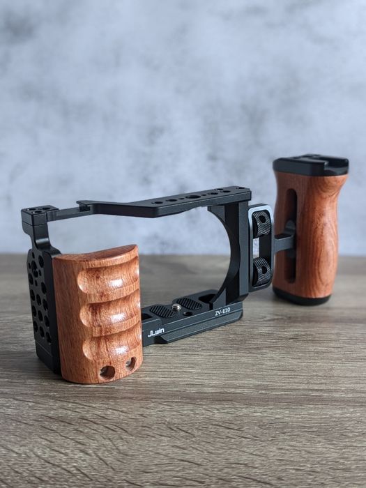 Клітка JLWIN для Sony ZV-E10 , ZV-E10(ІІ) та ручки  бічні або верхні