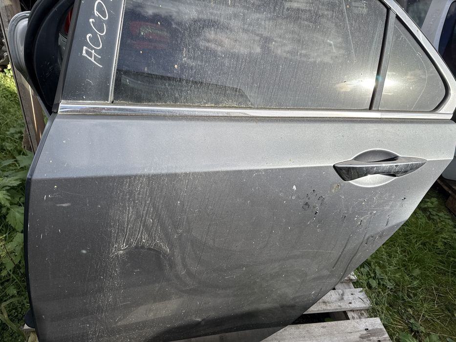 Двері дверь дверка задня ліва Honda Accord 8 Хонда Аккорд 08-15