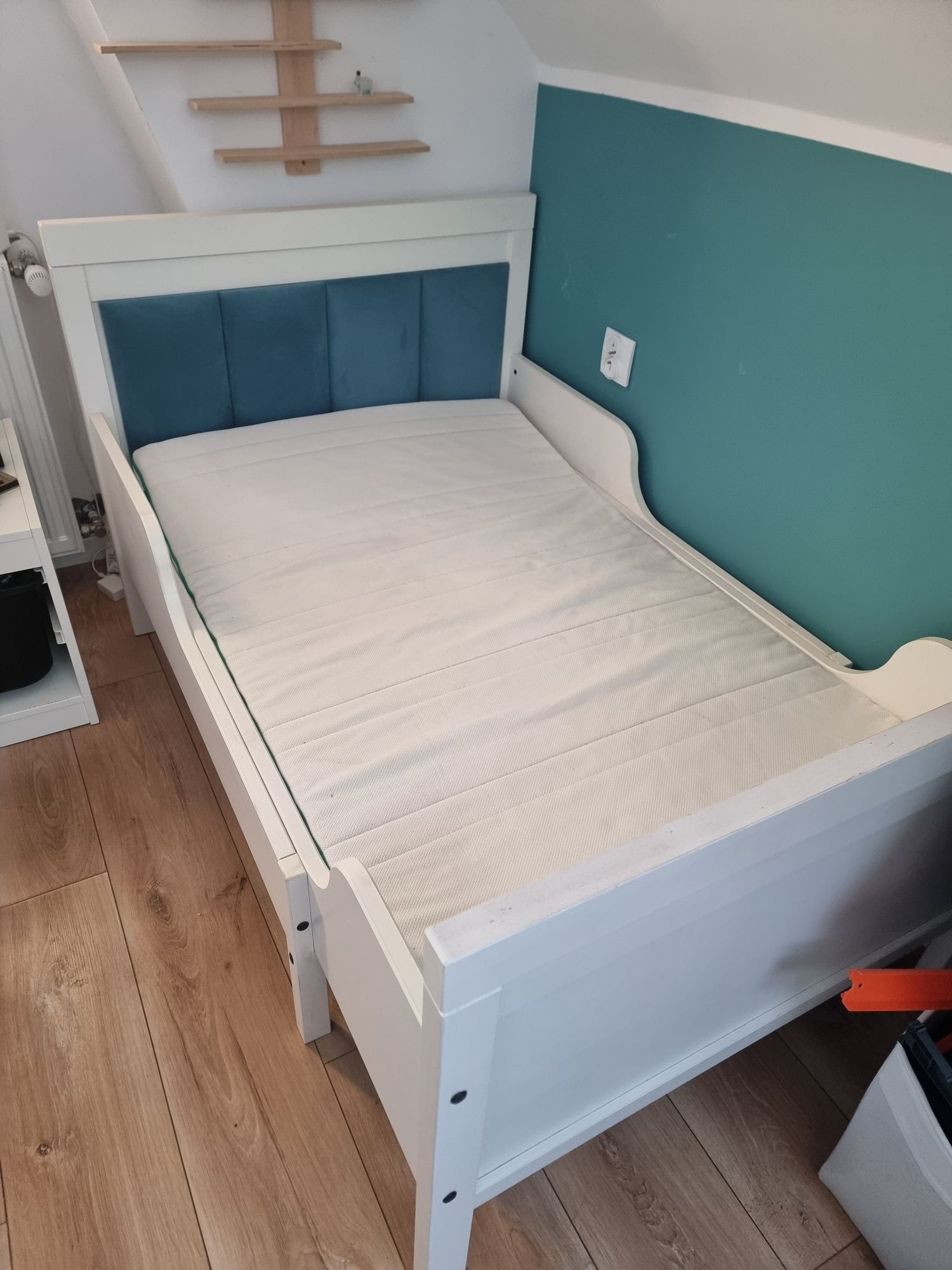 Łóżko SUNDVIK Ikea rosnące z dzieckiem