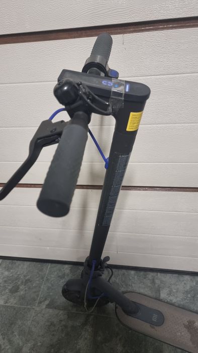 Hulajnoga elektryczna Xiaomi Mi Electric Scooter 3