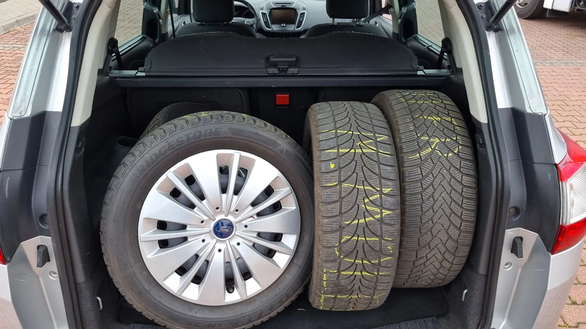 Ford Grand C-MAX 2,0 TDCi 150 KM*CITY STOP*Grzana Kierownica*2xCzujniki*2xKoła*FV 23 %