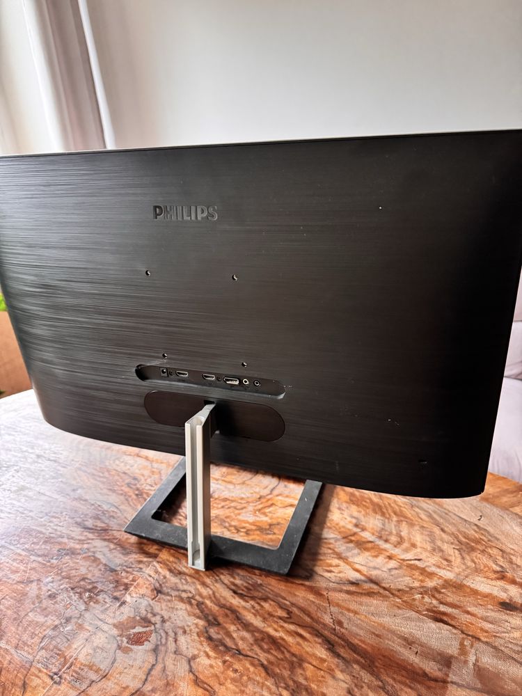 Monitor Philips 278E 4K UHD IPS 27” – idealny do pracy i rozrywki!