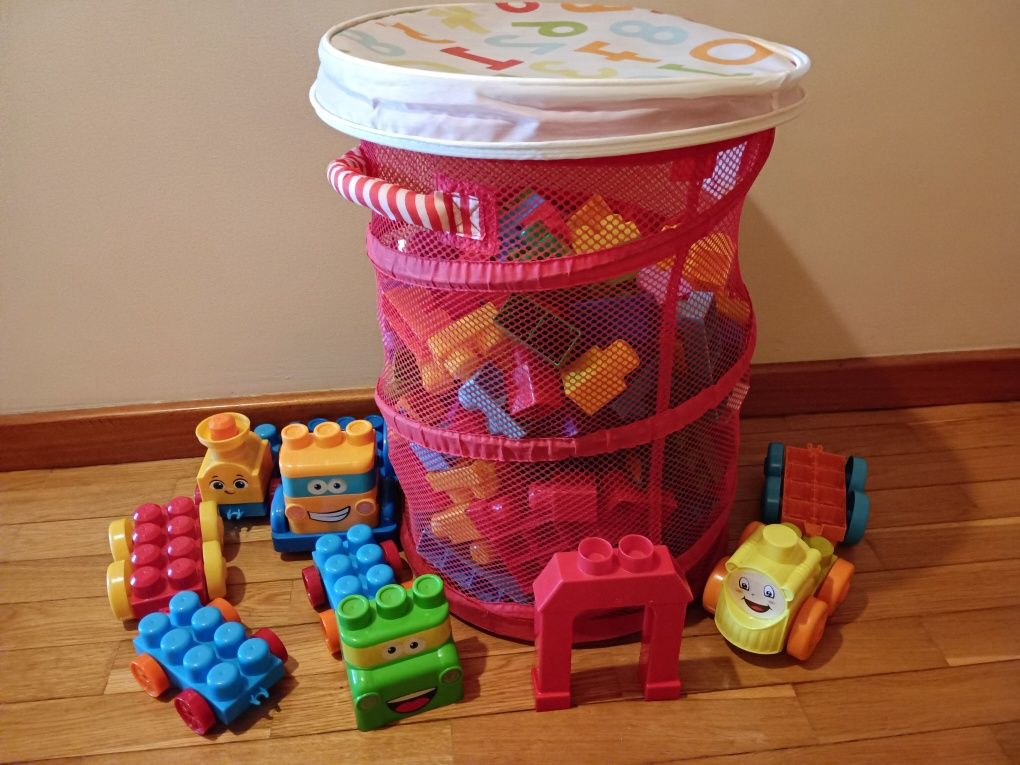 Cesto com 205 peças - LEGOS Mega Blocks