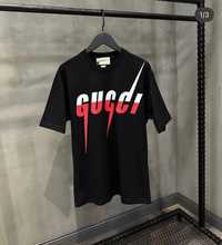 Tshirt nova da gucci