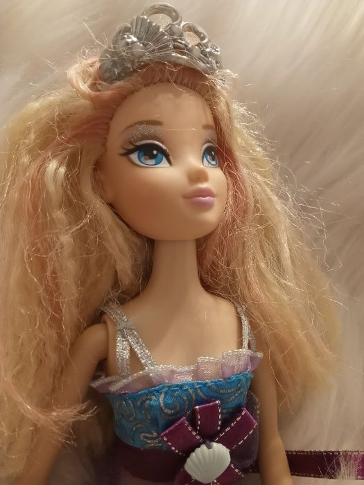 Lalka Barbie syrenka 1