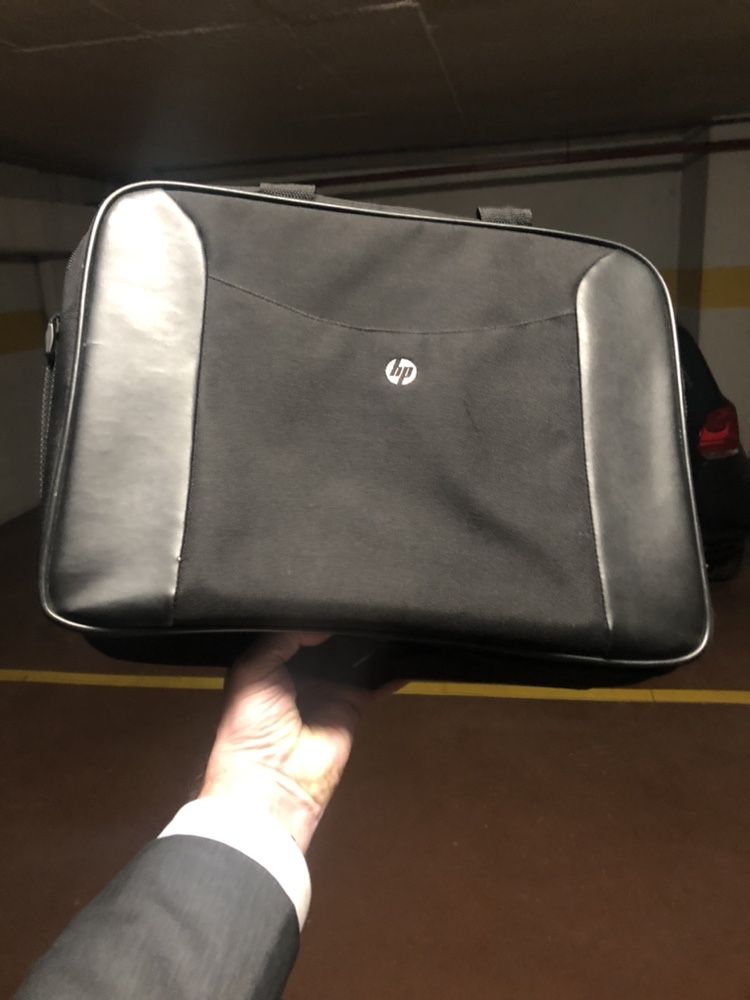 Mala para PC em bom estado
