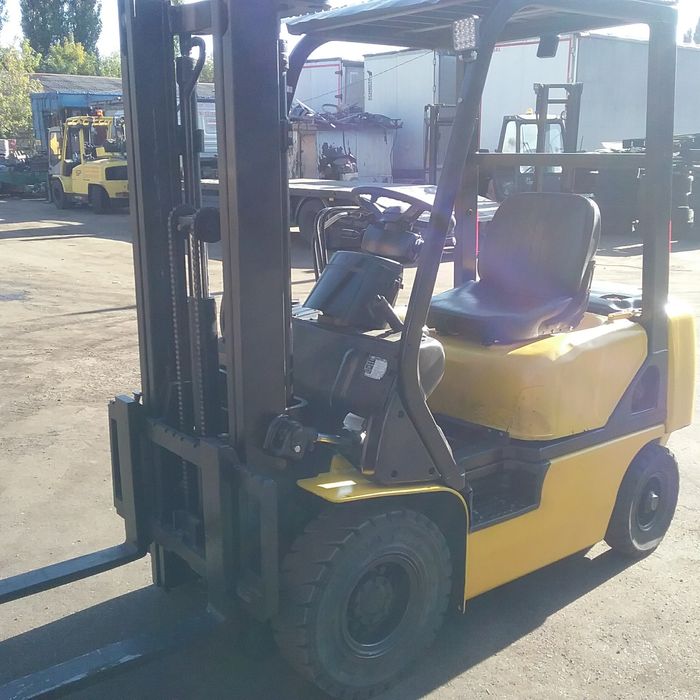 Навантажувач Komatsu 15FD