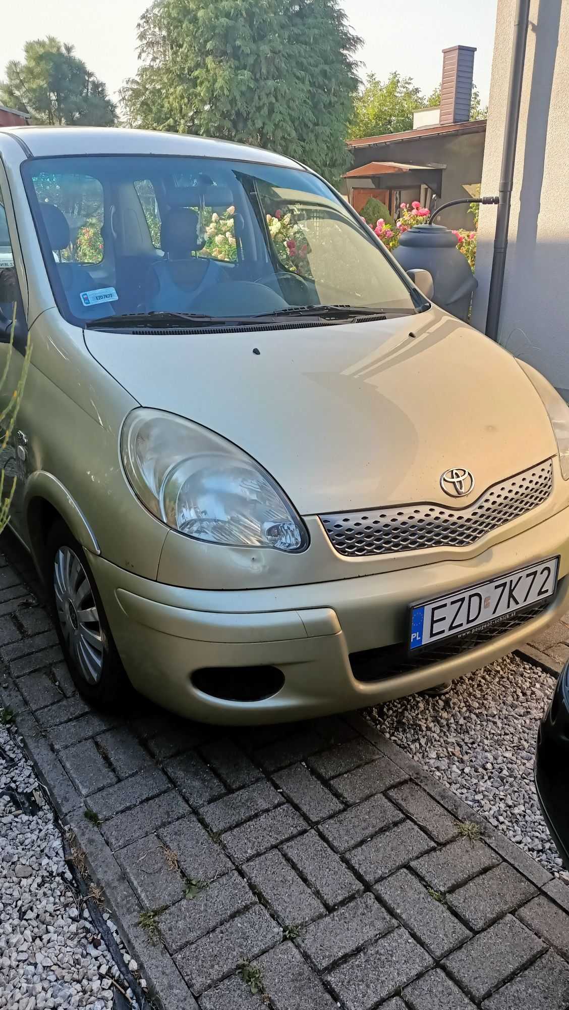 Sprzedam Toyota Yaris Verso