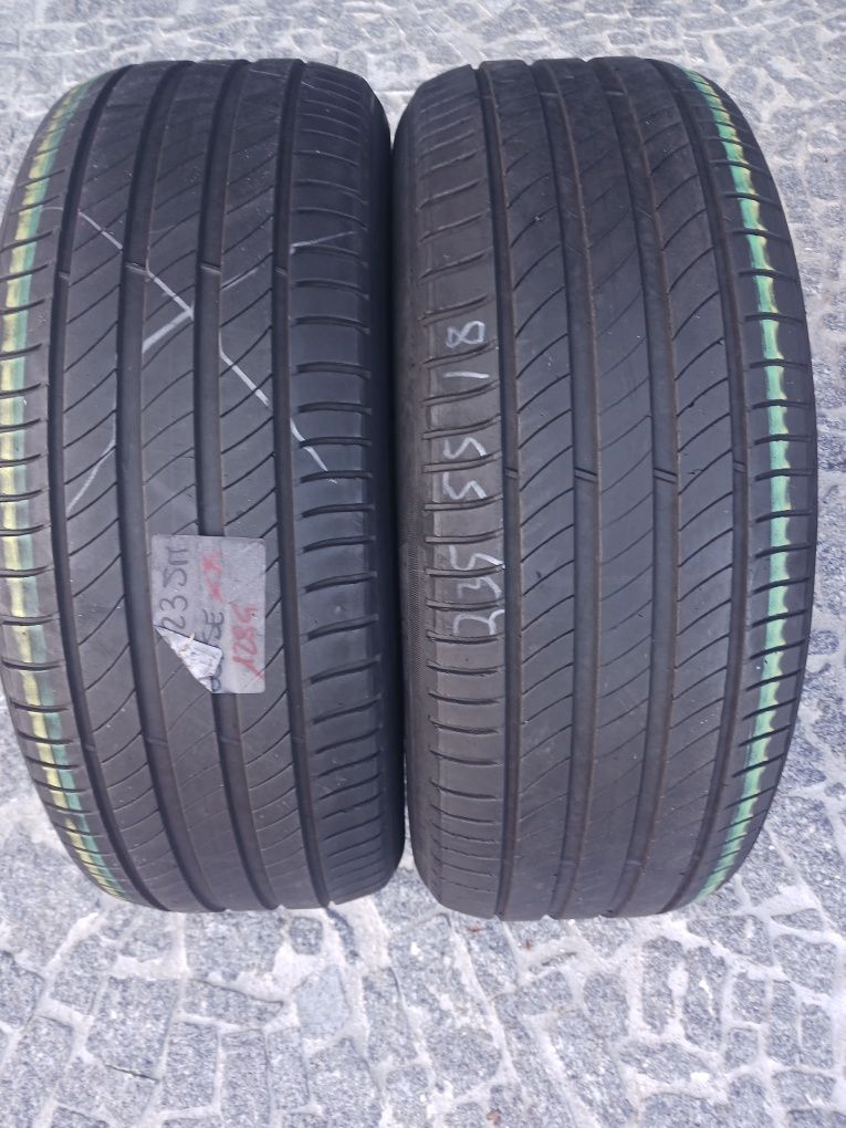 Vendo pneus Demo 235/55/18 Michelin