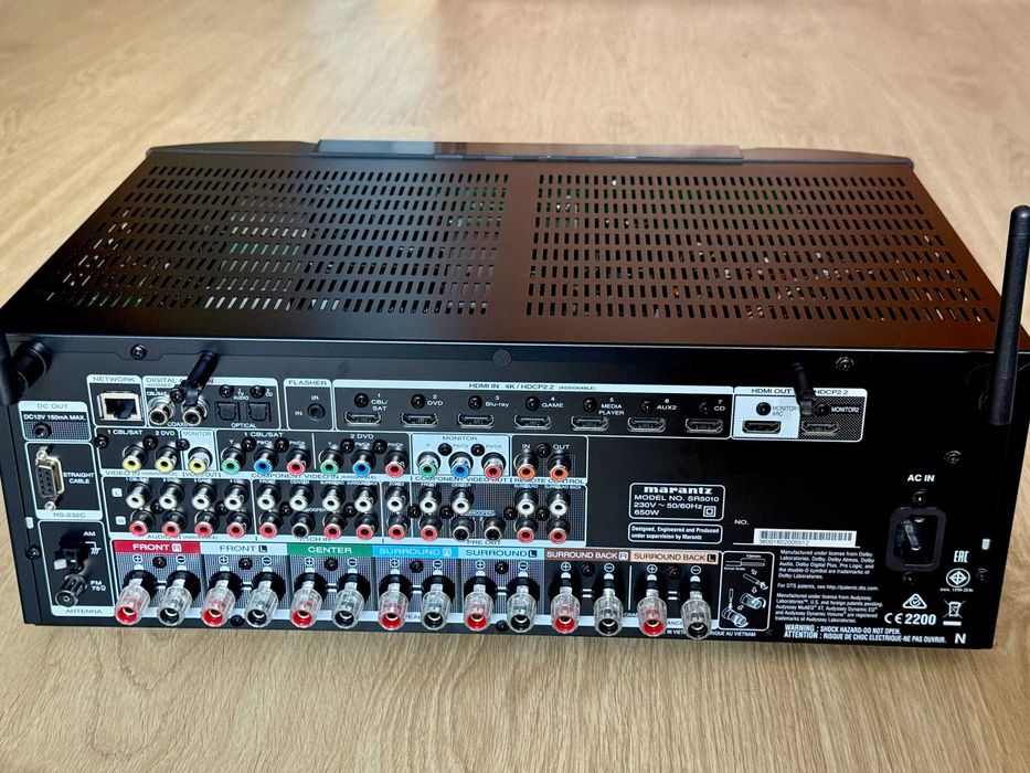 Receiver Marantz SR5010