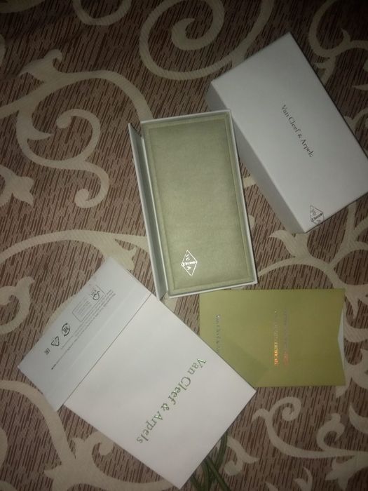 Подарочная упаковка Van Cleef & Arpels упаковка Ван Клиф