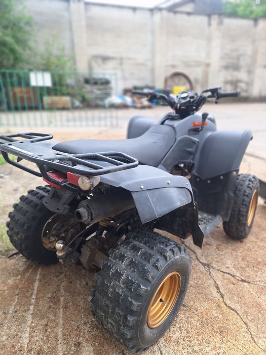 Quad Polaris Phoenix 200! Z pługiem, hak -  doinwestowany warty uwagi
