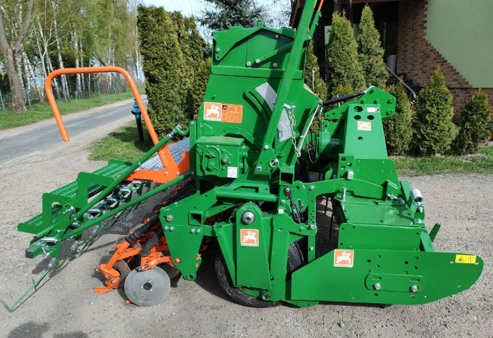 Amazone kg 302 ad Rp 302 agregat uprawowo-siewny 3m talerzowy aktywny