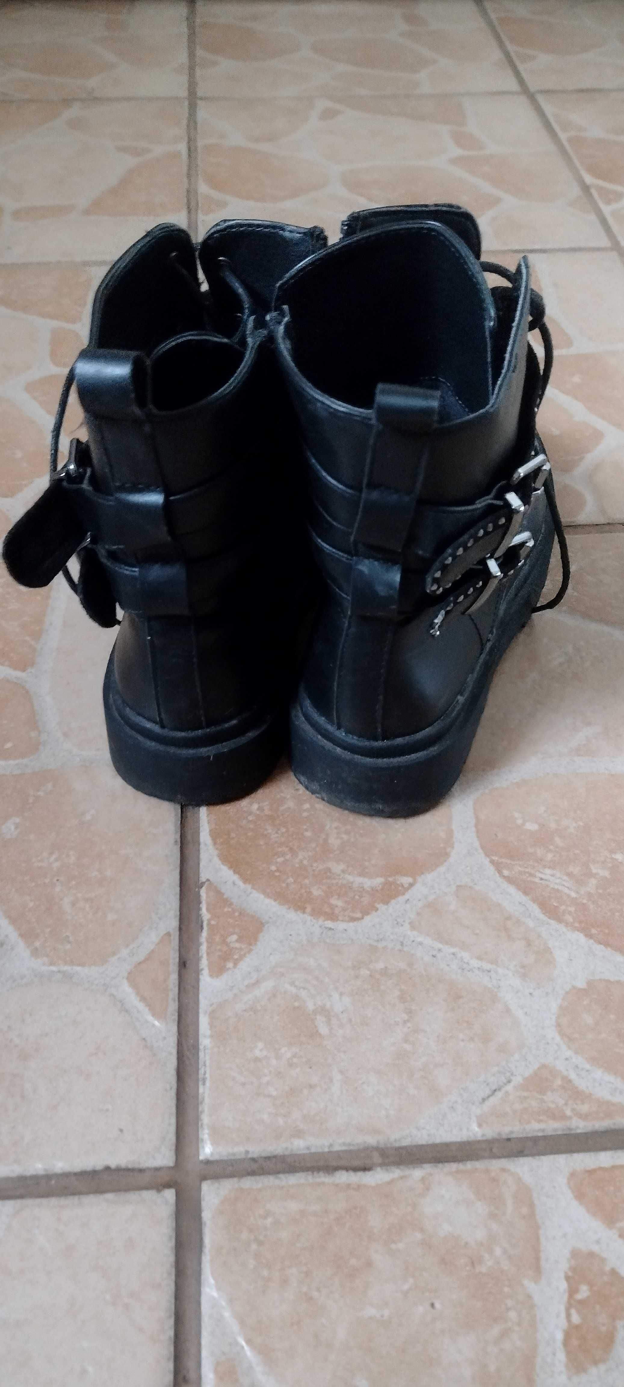 Botki DeeZee R.36