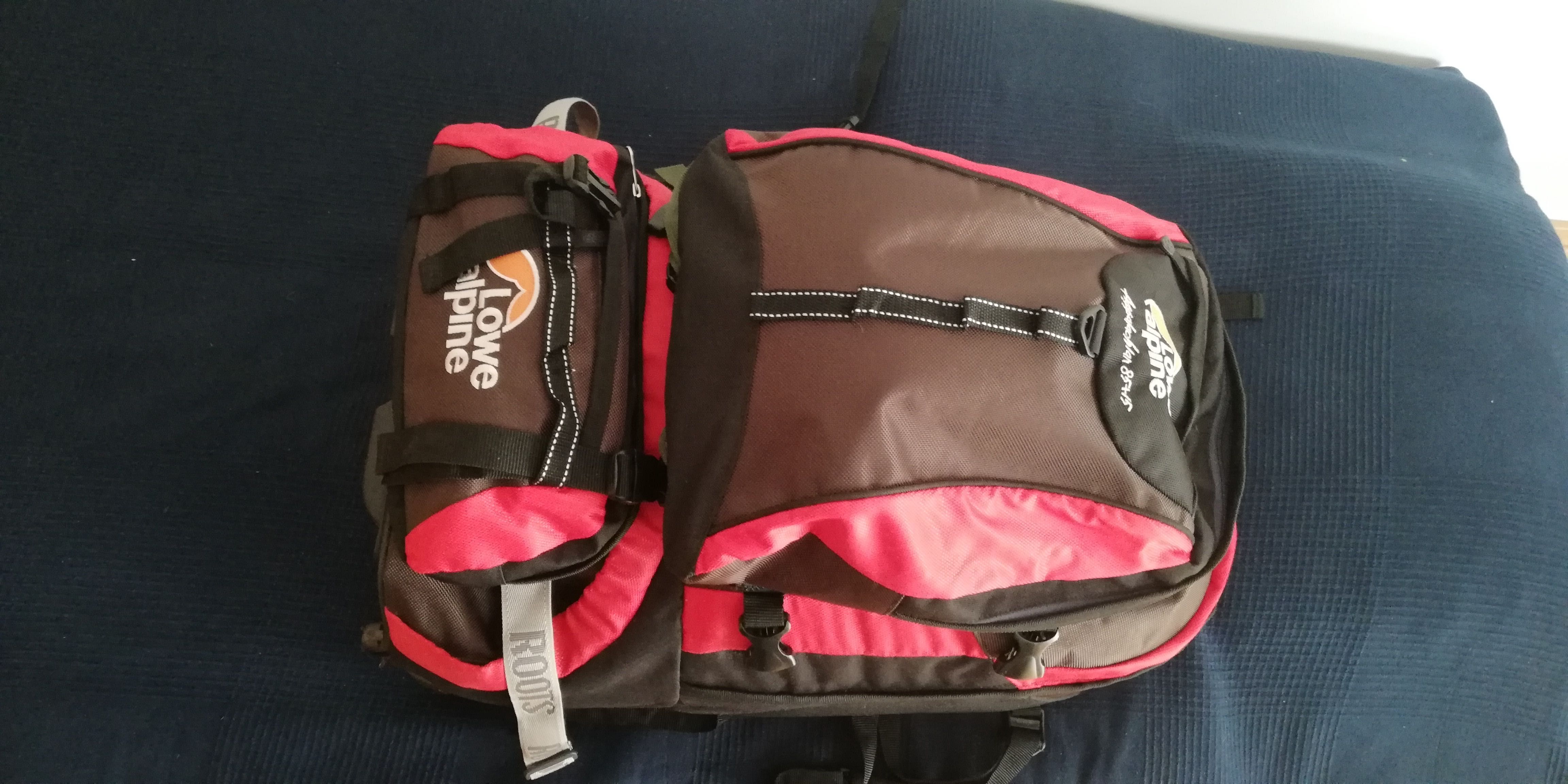 Mochila BackPack/Mala de viagem c/rodas e alças+daypack e bolsa cintur
