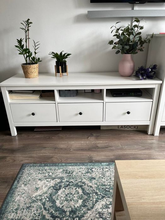 HEMNES szafka pod TV biala bejca