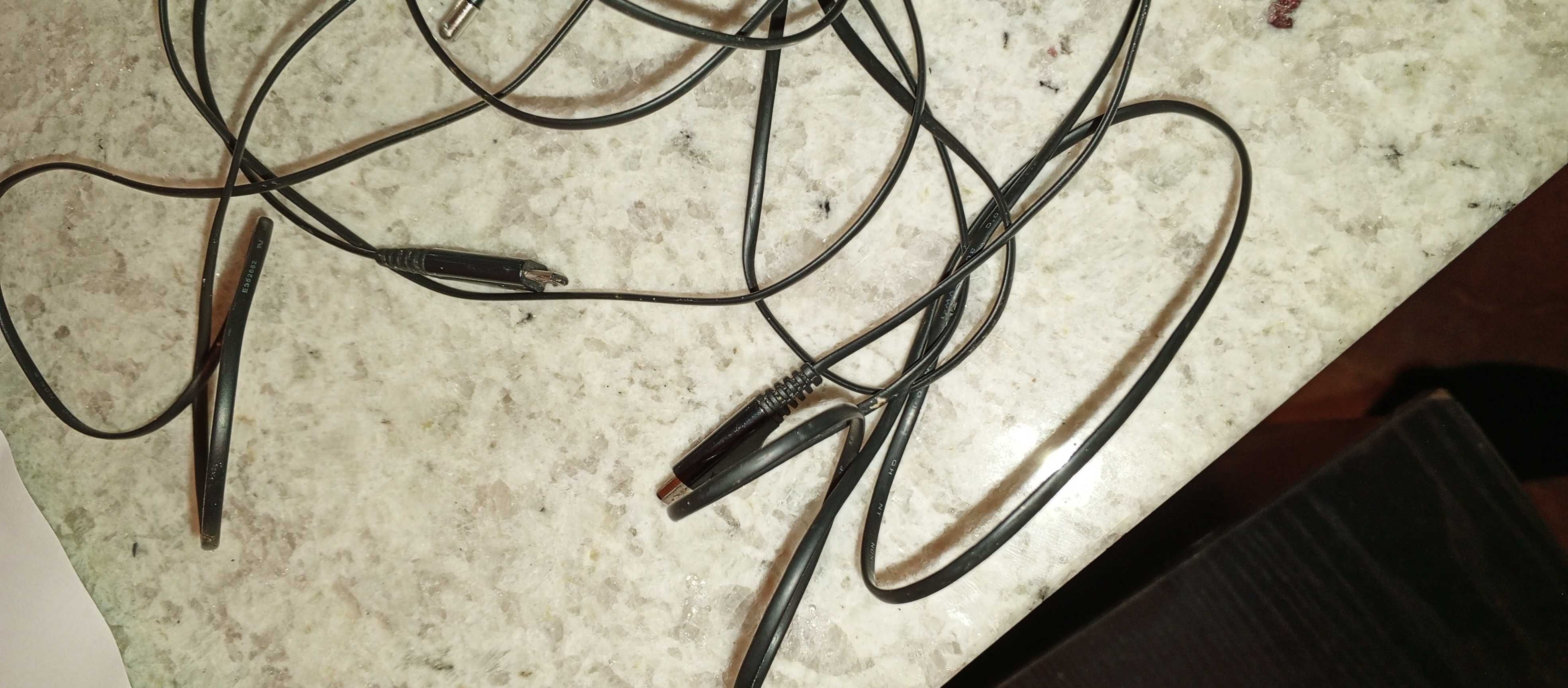 2 ładowarki  Samsung oryginalne cena za 2