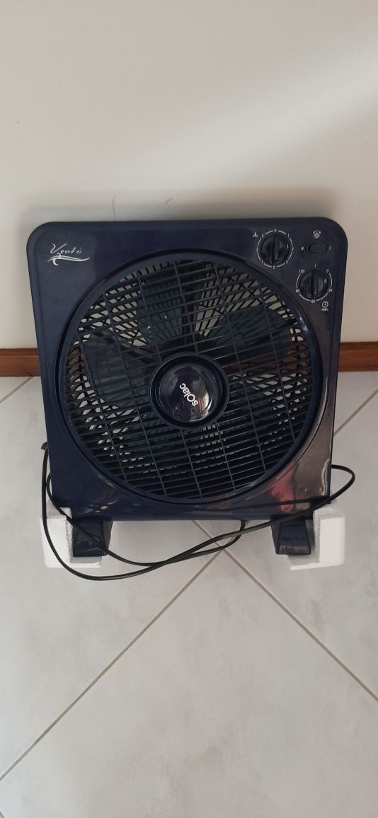 Ventoinha / Ventilador Solac 3 velocidades c/ Novo